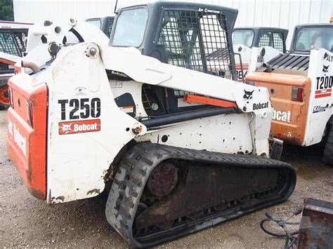 bobcat skid steer 250 specs|used t250 bobcat for sale.